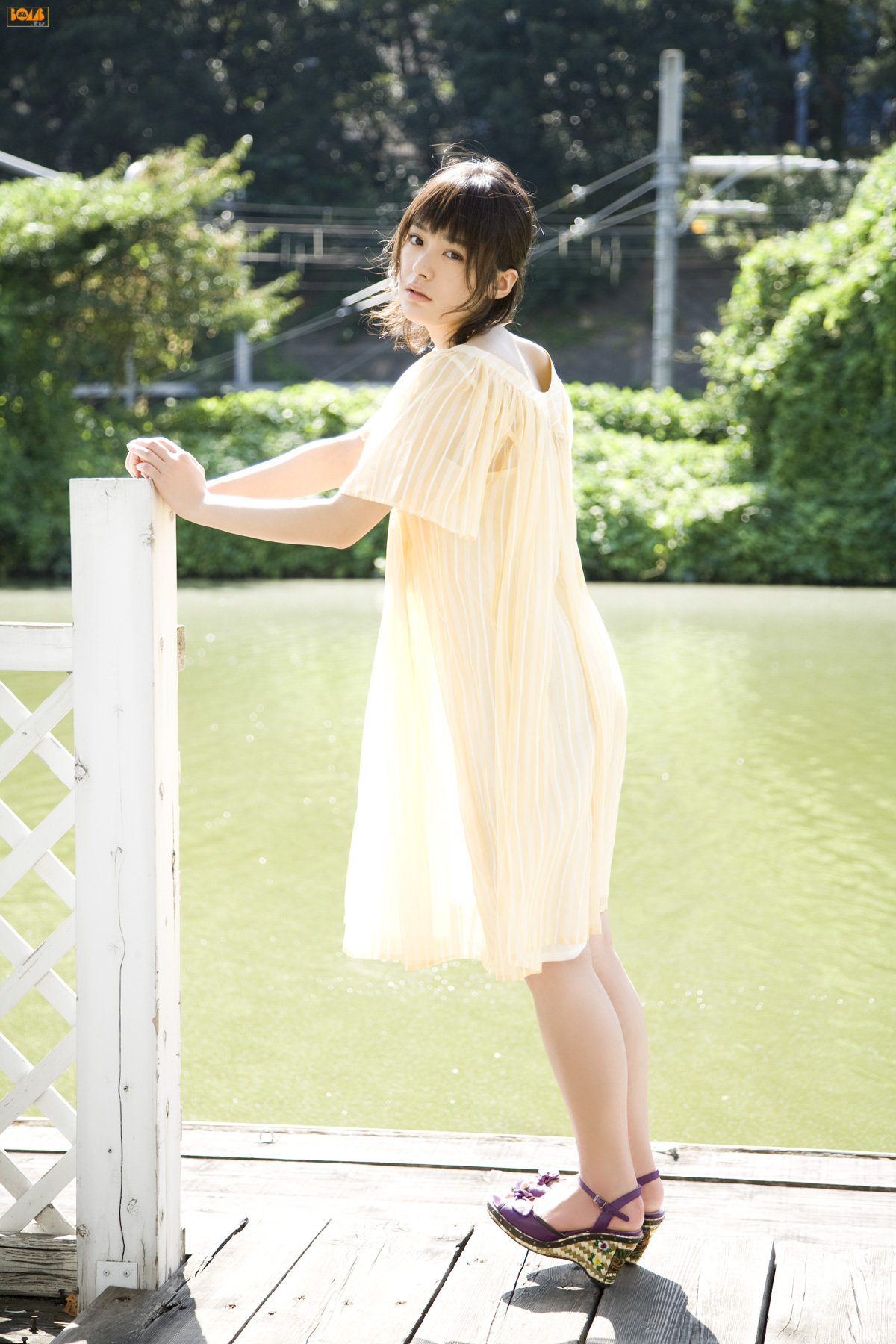 贯地谷诗穗梨 Shihori Kanjiya  Bomb.tv 清纯MM户外写真照